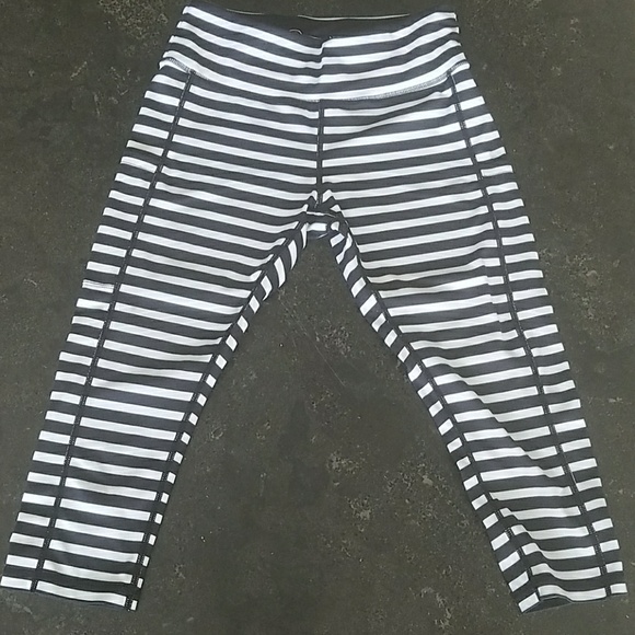 black and white striped workout leggings